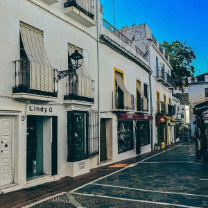 A typical Marbella square